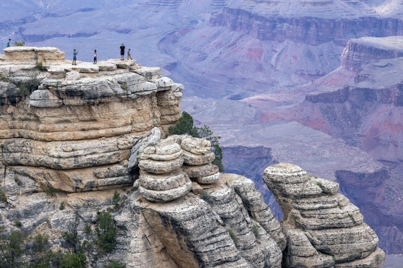 Photo of Grand Canyon.
